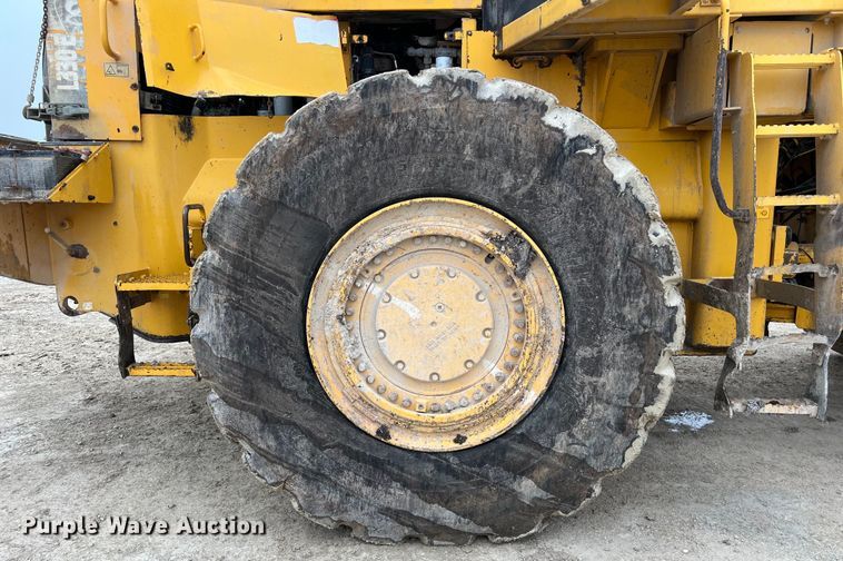 image for item DS3069 2004 Volvo  L330E wheel loader