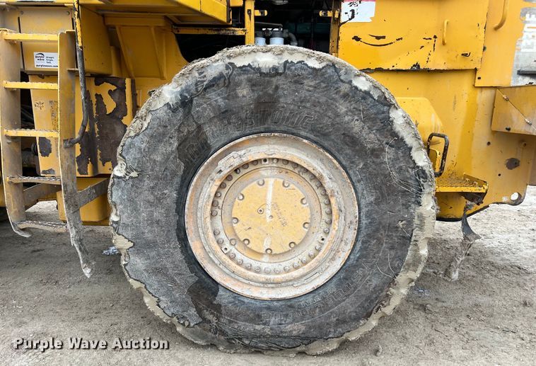 image for item DS3069 2004 Volvo  L330E wheel loader