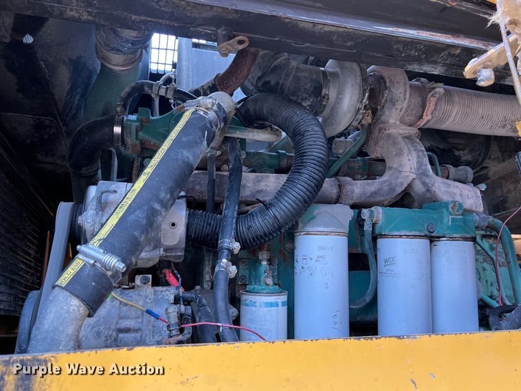 image for item DS3069 2004 Volvo  L330E wheel loader