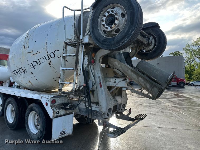 image for item DS4131 2015 Kenworth  W900 ready mix truck