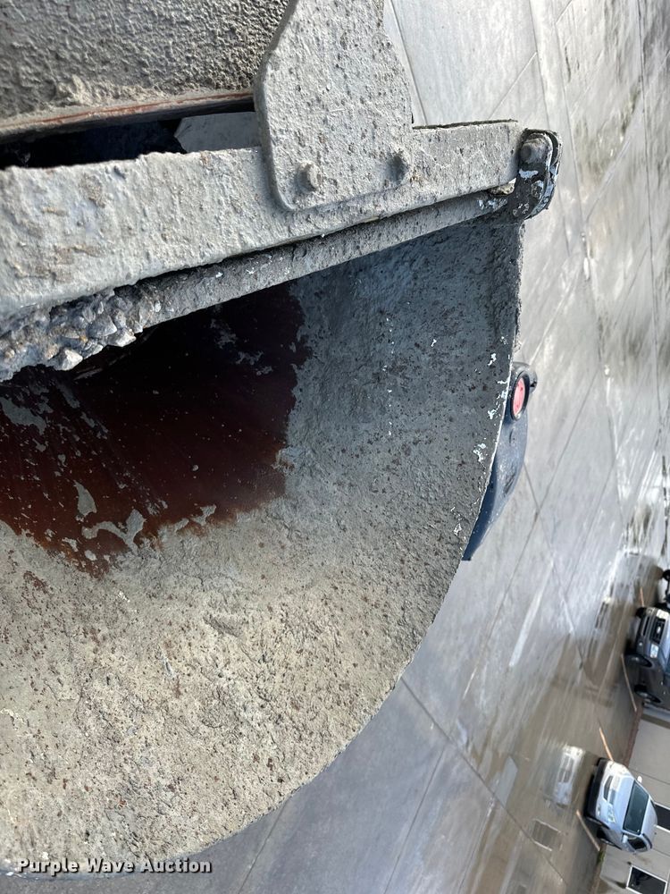 image for item DS4131 2015 Kenworth  W900 ready mix truck