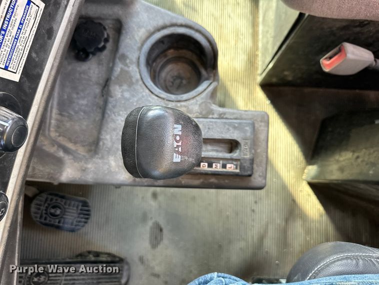 image for item DS4131 2015 Kenworth  W900 ready mix truck