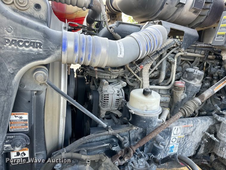 image for item DS4131 2015 Kenworth  W900 ready mix truck