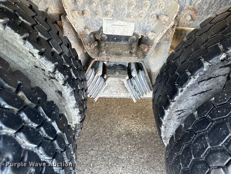 image for item DS4131 2015 Kenworth  W900 ready mix truck