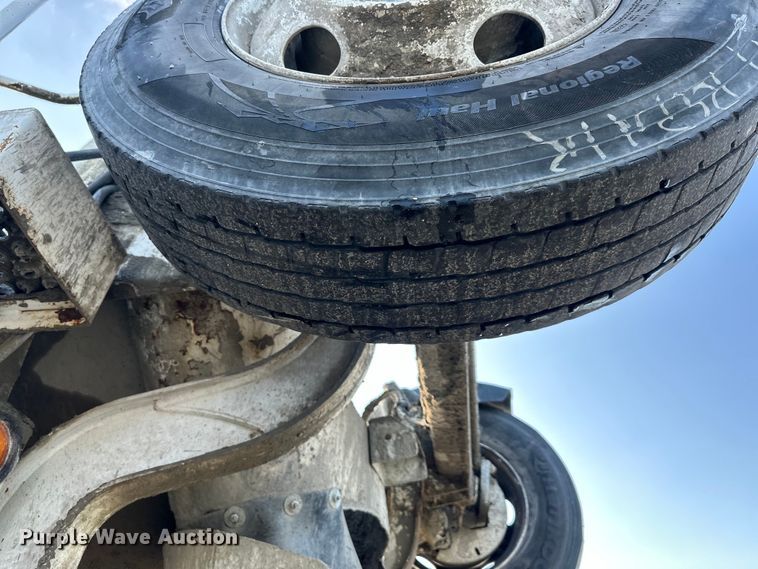 image for item DS4131 2015 Kenworth  W900 ready mix truck