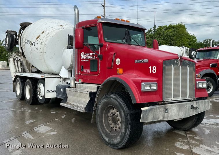image for item DS4132 2016 Kenworth W900 ready mix truck