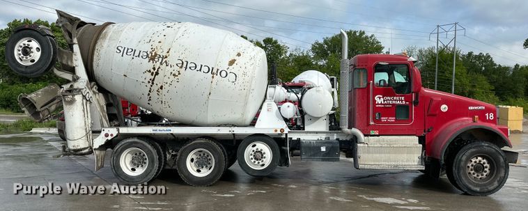 image for item DS4132 2016 Kenworth W900 ready mix truck