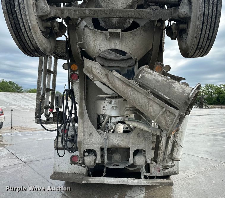 image for item DS4132 2016 Kenworth W900 ready mix truck