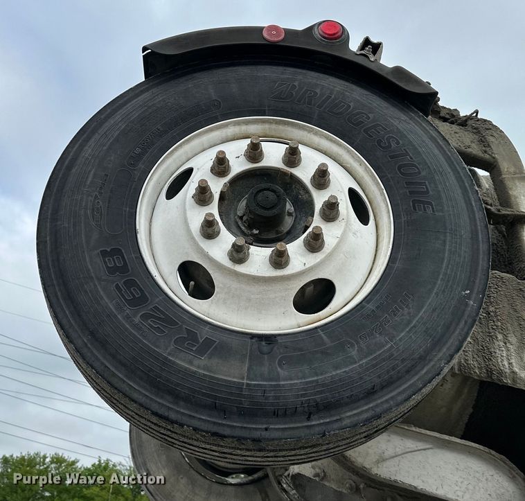 image for item DS4132 2016 Kenworth W900 ready mix truck