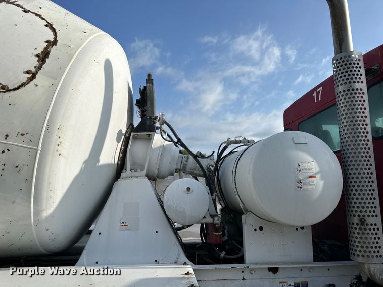 image for item DS4133 2016 Kenworth ready mix truck