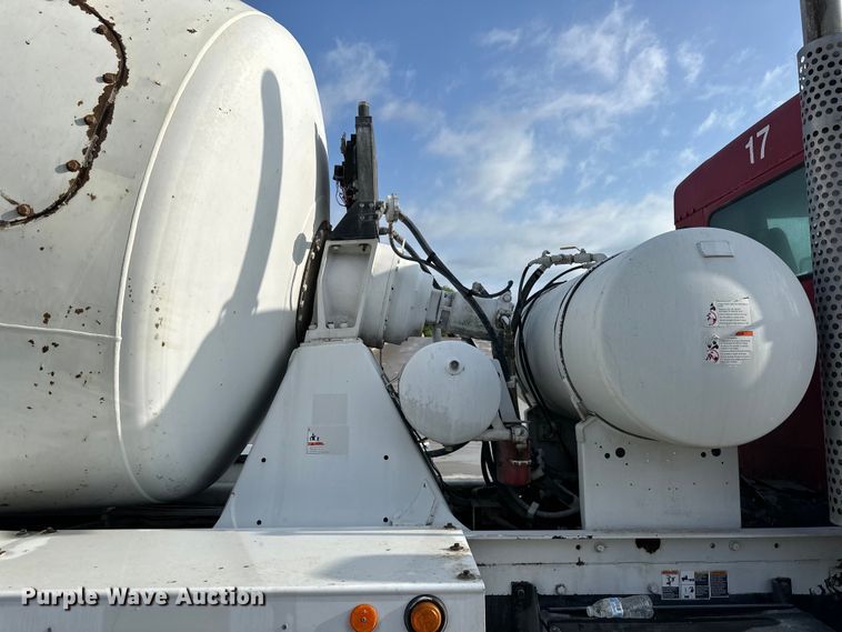 image for item DS4133 2016 Kenworth ready mix truck