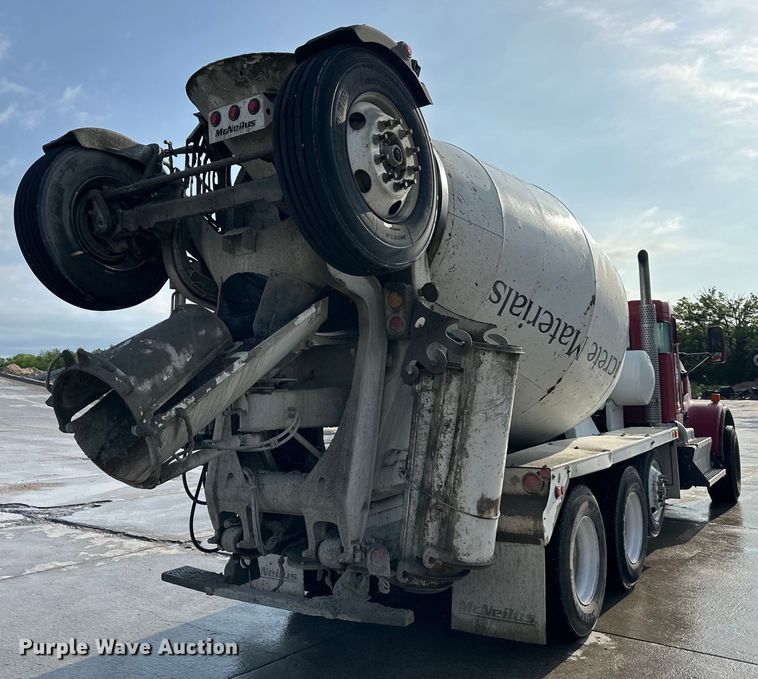 image for item DS4133 2016 Kenworth ready mix truck