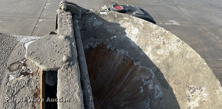 image for item DS4133 2016 Kenworth ready mix truck