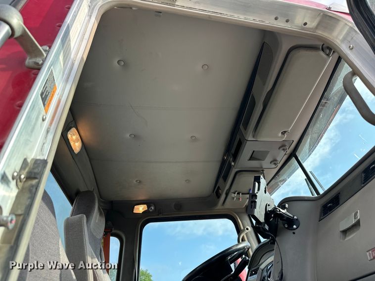 image for item DS4133 2016 Kenworth ready mix truck