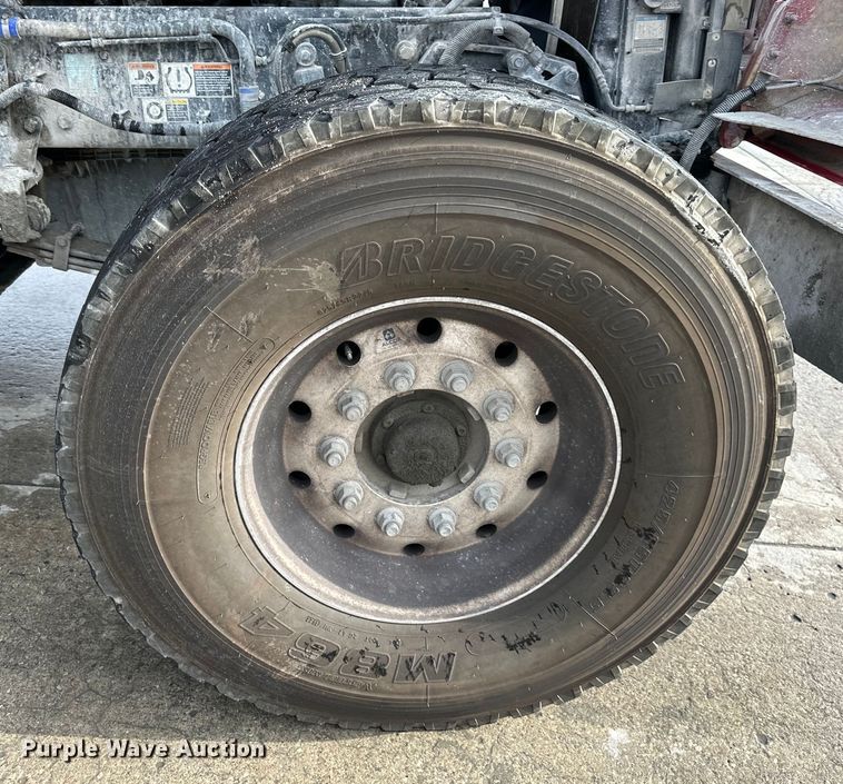 image for item DS4133 2016 Kenworth ready mix truck