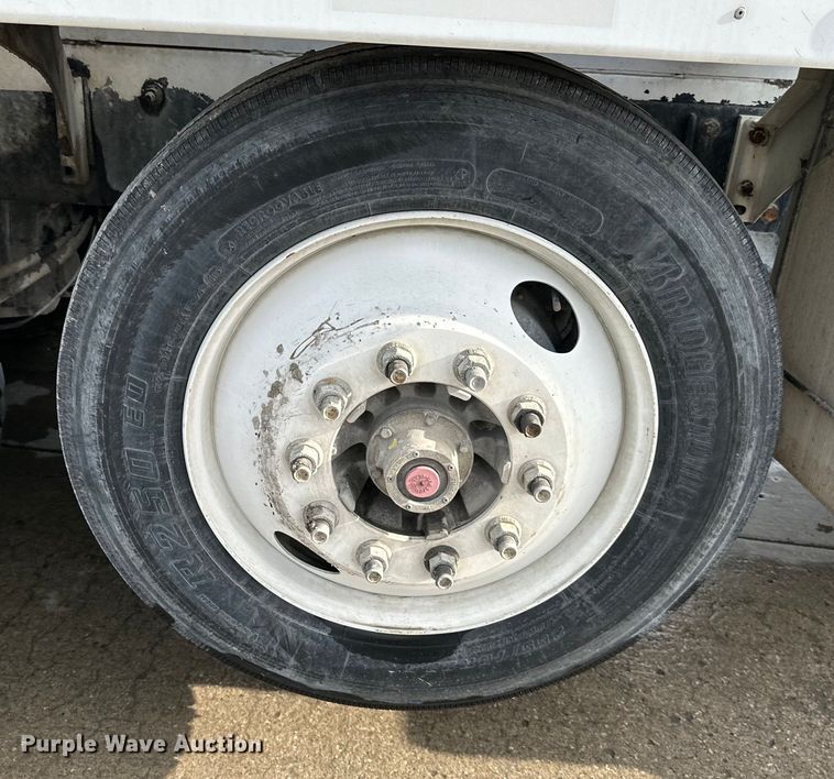 image for item DS4133 2016 Kenworth ready mix truck