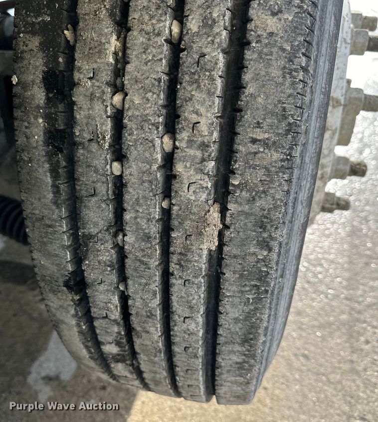 image for item DS4133 2016 Kenworth ready mix truck