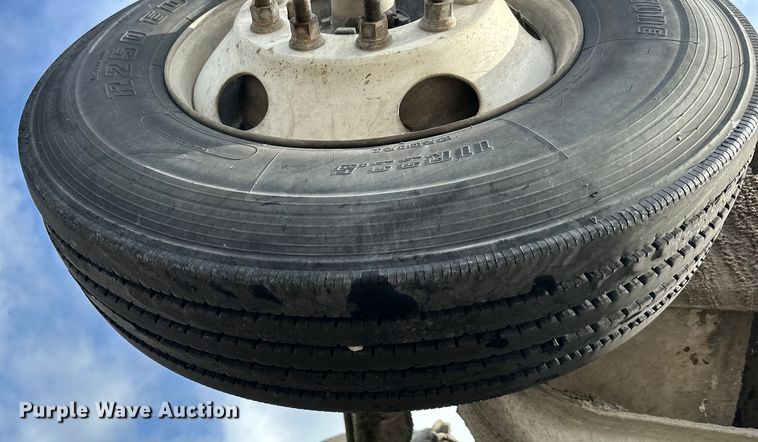 image for item DS4133 2016 Kenworth ready mix truck