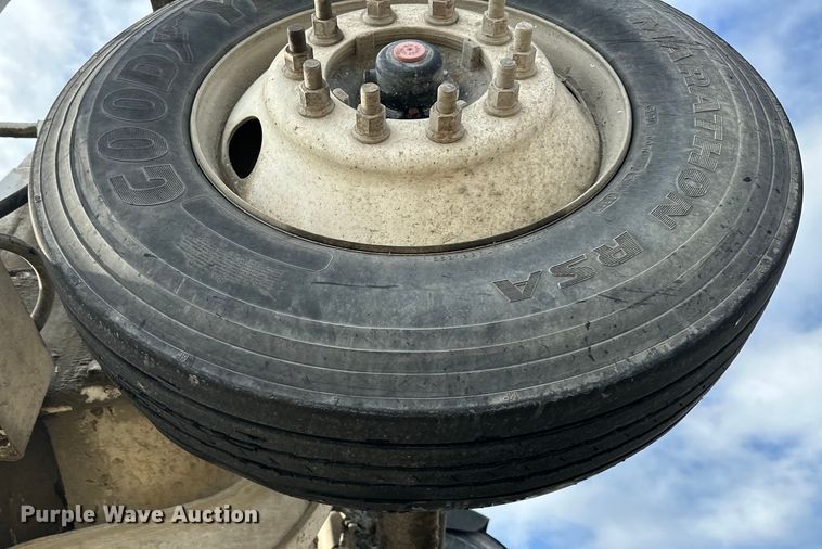 image for item DS4133 2016 Kenworth ready mix truck