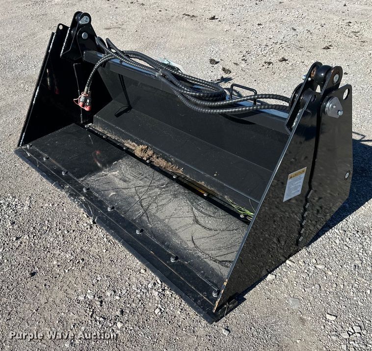 image for item DS4144 2023 Topcat 41N1BCT skid steer four in one bucket