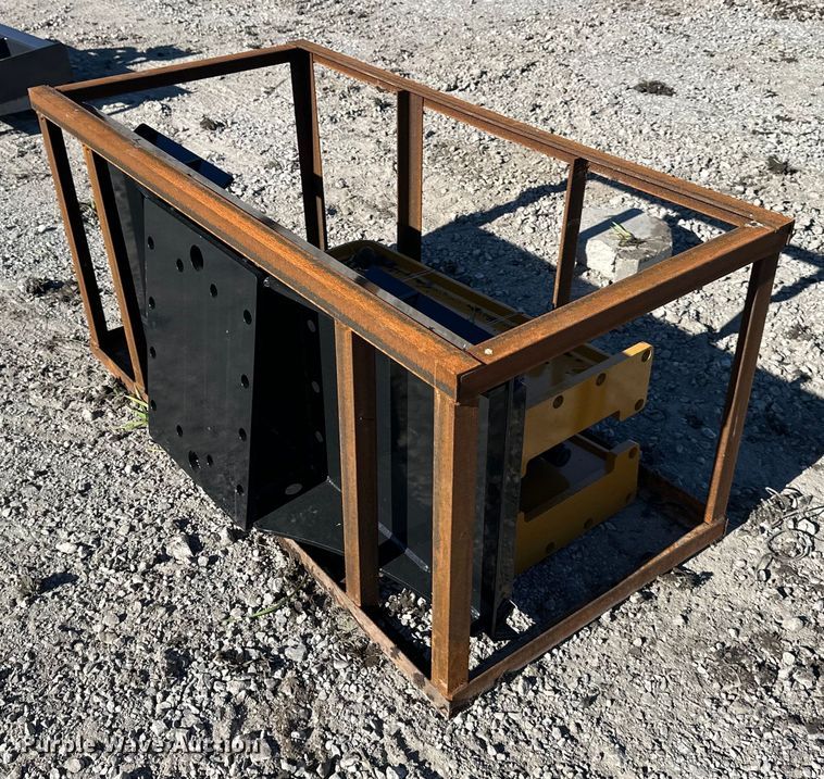 image for item DS4146 2023 AGT  SSHH680 skid steer breaker