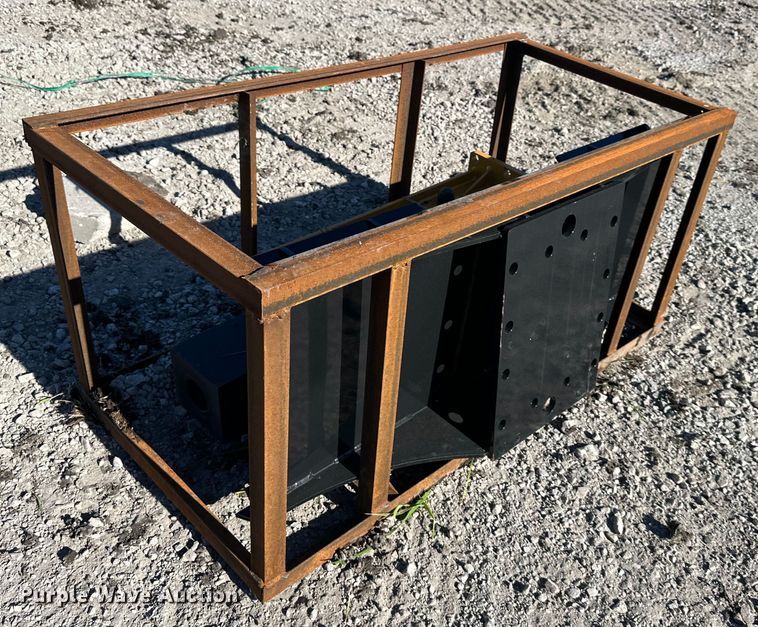 image for item DS4146 2023 AGT  SSHH680 skid steer breaker