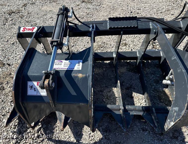 image for item DS4157 Stout  HD72-8 skid steer grapple bucket