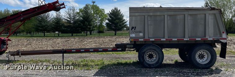 image for item DS5506 1994 Brady Truck Equipment end dump pup trailer