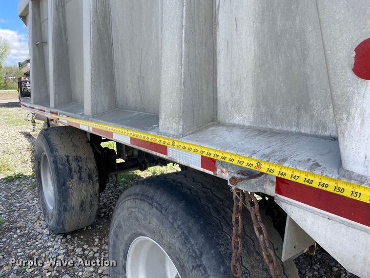 image for item DS5506 1994 Brady Truck Equipment end dump pup trailer