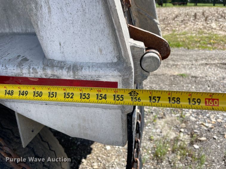 image for item DS5506 1994 Brady Truck Equipment end dump pup trailer