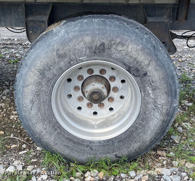 image for item DS5506 1994 Brady Truck Equipment end dump pup trailer