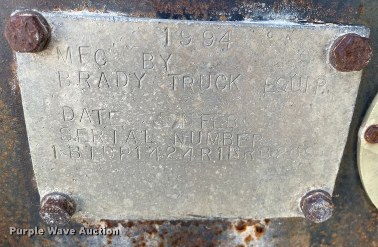 image for item DS5506 1994 Brady Truck Equipment end dump pup trailer