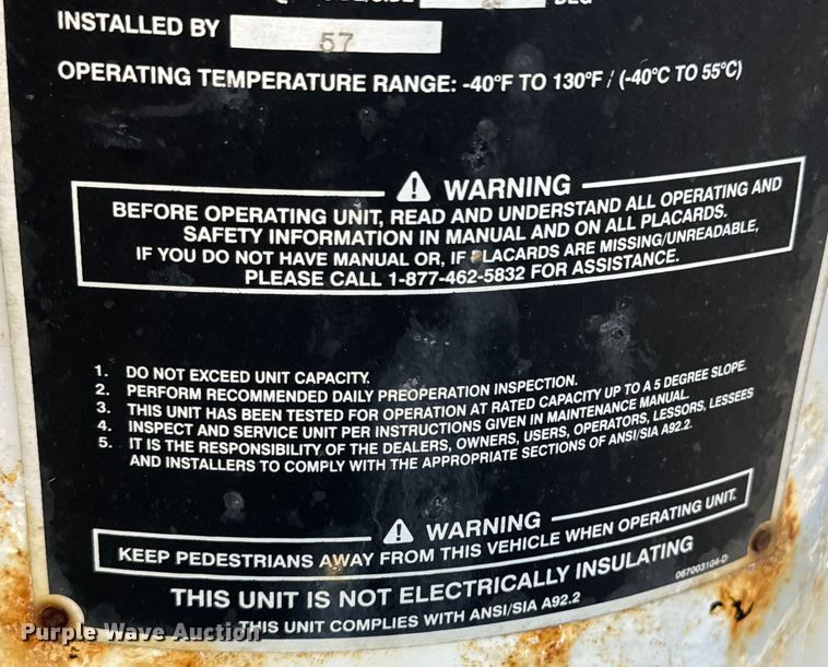 image for item DX0478 2011 Ford F450 Super Duty bucket truck