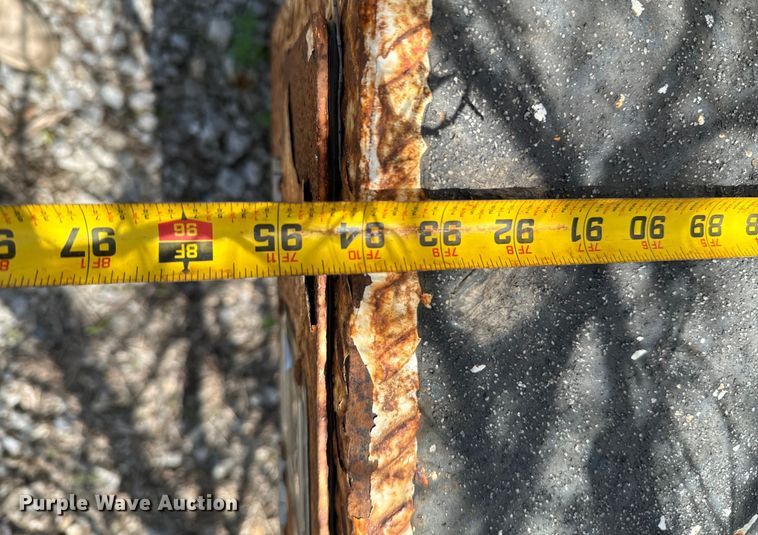 image for item DX0478 2011 Ford F450 Super Duty bucket truck