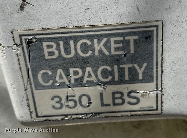 image for item DX0478 2011 Ford F450 Super Duty bucket truck