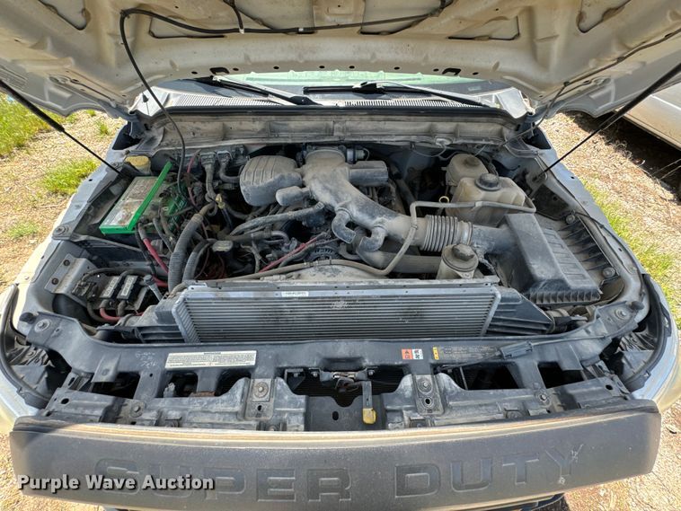 image for item DX0478 2011 Ford F450 Super Duty bucket truck