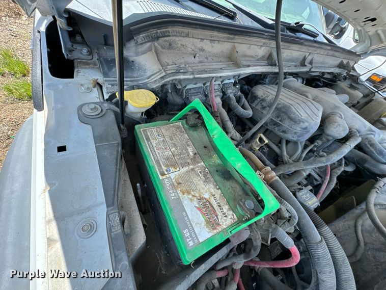 image for item DX0478 2011 Ford F450 Super Duty bucket truck