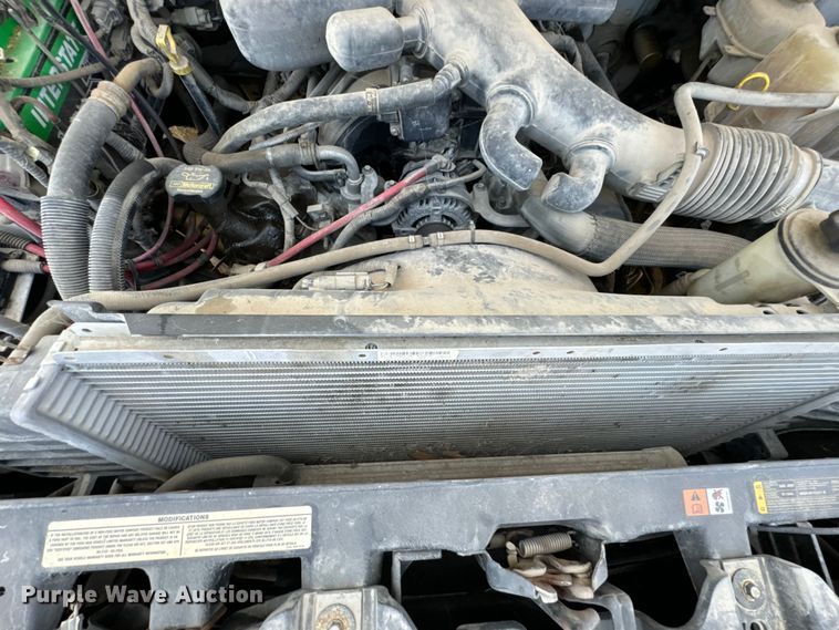 image for item DX0478 2011 Ford F450 Super Duty bucket truck