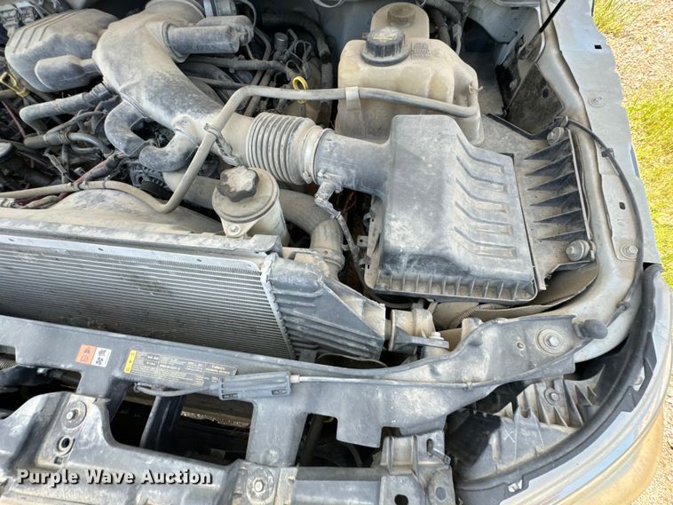 image for item DX0478 2011 Ford F450 Super Duty bucket truck