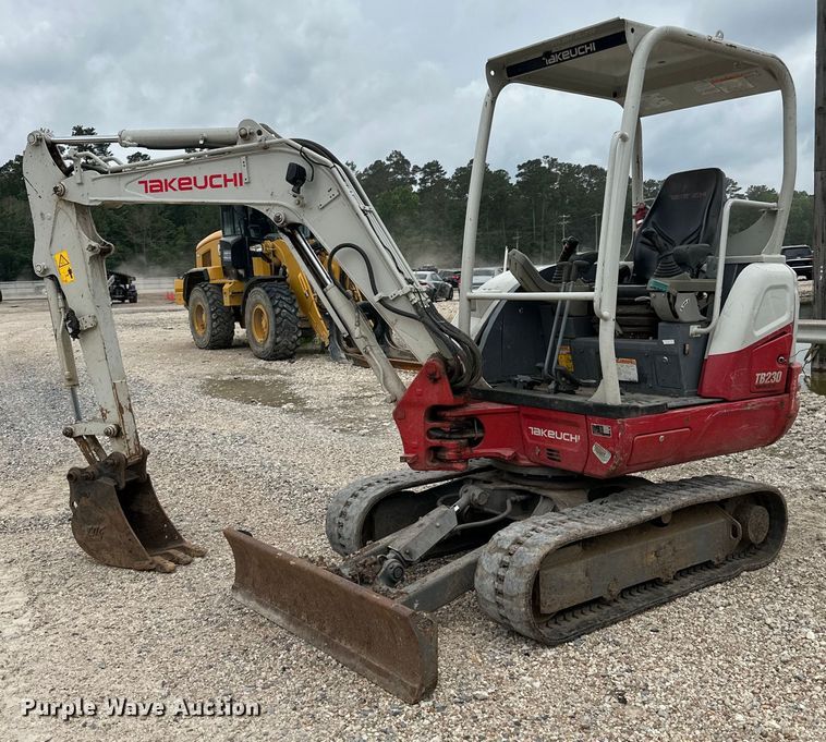 image for item DX1453 2019 Takeuchi TB230 mini excavator