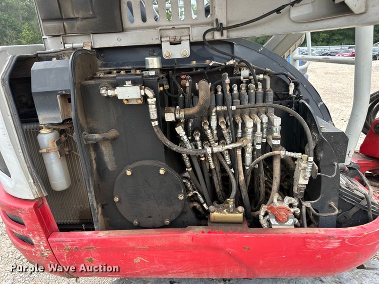 image for item DX1453 2019 Takeuchi TB230 mini excavator