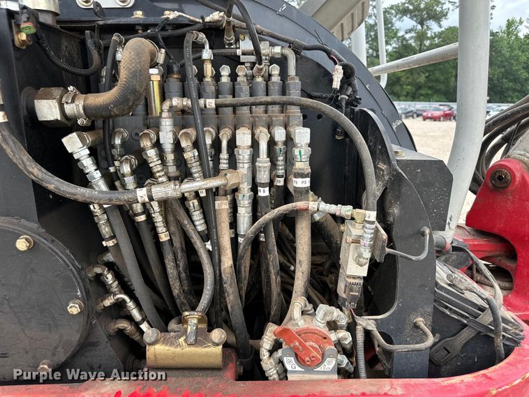 image for item DX1453 2019 Takeuchi TB230 mini excavator