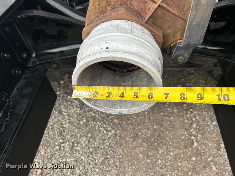 image for item EG1366 2012 International WorkStar 7600 SBA tank truck