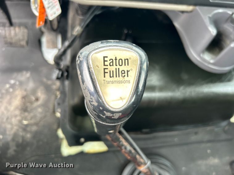 image for item EG1366 2012 International WorkStar 7600 SBA tank truck