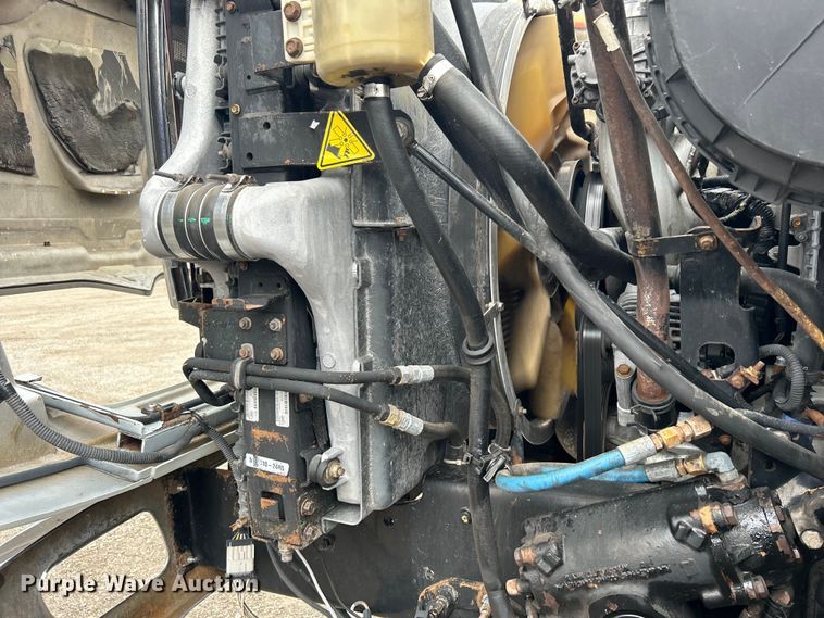 image for item EG1366 2012 International WorkStar 7600 SBA tank truck