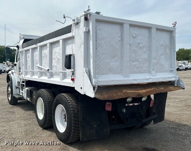 image for item EG1494 2010 Freightliner  Business Class M2 dump truck