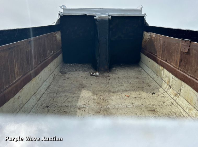 image for item EG1494 2010 Freightliner  Business Class M2 dump truck