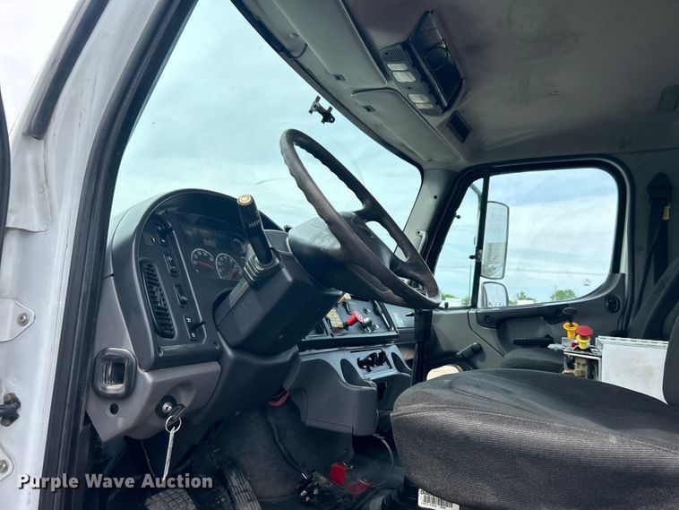 image for item EG1494 2010 Freightliner  Business Class M2 dump truck