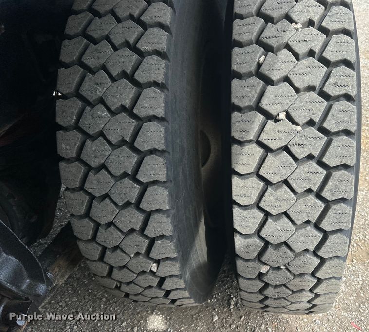 image for item EG1494 2010 Freightliner  Business Class M2 dump truck