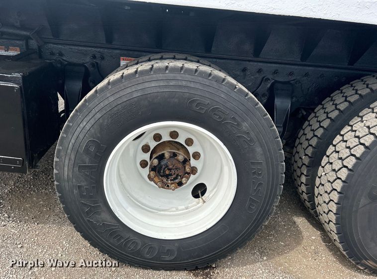 image for item EG1494 2010 Freightliner  Business Class M2 dump truck